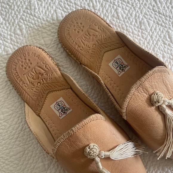 Handmade Leather Moroccan Slides - Picture 2 of 4